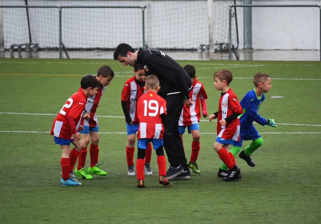 Mentala strategier för att förbättra ditt innebandyspel